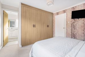 Bedroom- click for photo gallery